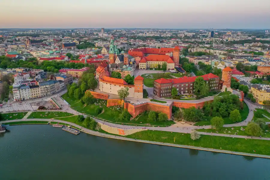 Wycieczka szkolna: Energylandia i Kraków