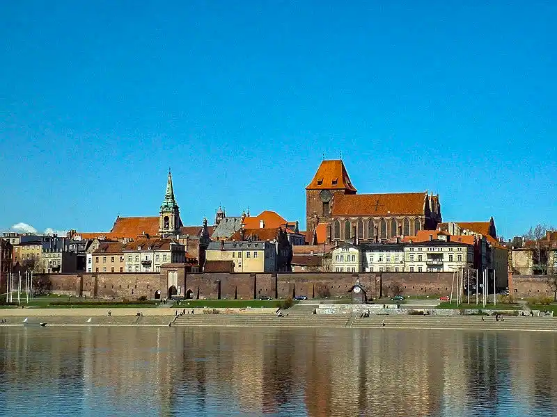 Wycieczka szkolna: Toruń dla starszych